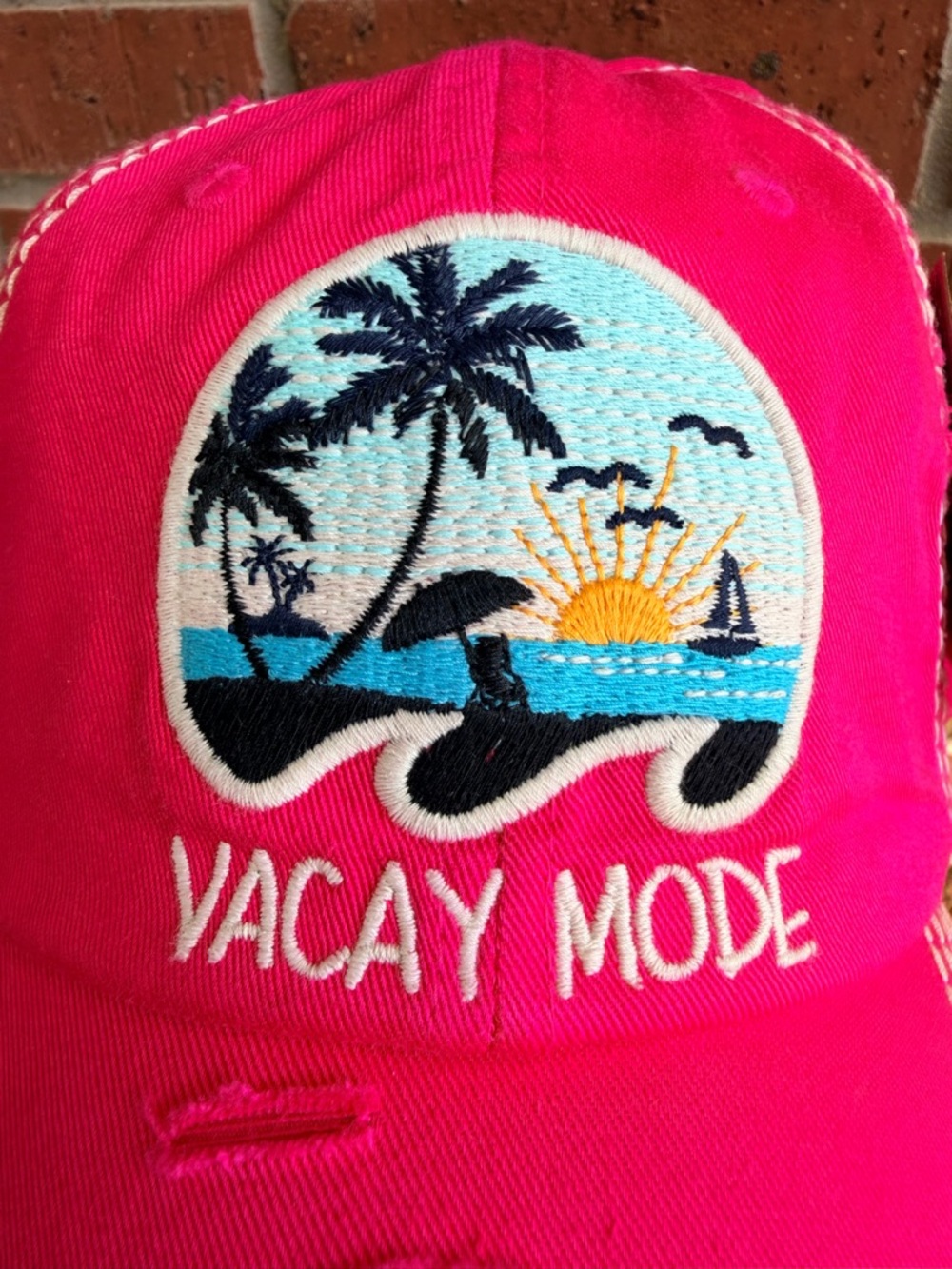 NWT KBETHOS Hot Pink 'VACAY MODE' Embroidered Baseball Cap - Picture 3 of 7